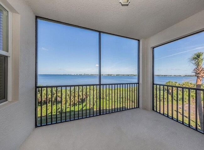 Photo - 920 Tidewater Shores Loop Unit 307