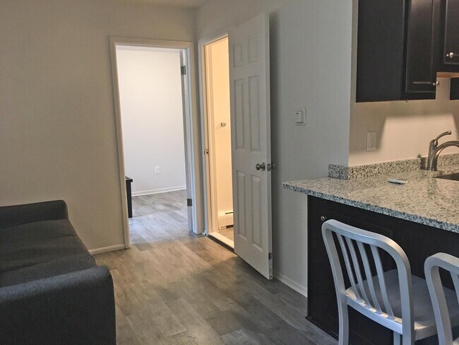 Photo - 912 Oakland Ave Unidad 3