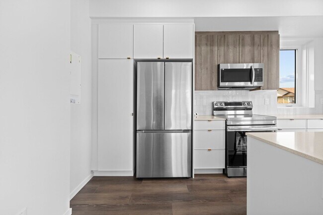 Photo - 16210-16103 103 Ave NW Unité 16216 Upper