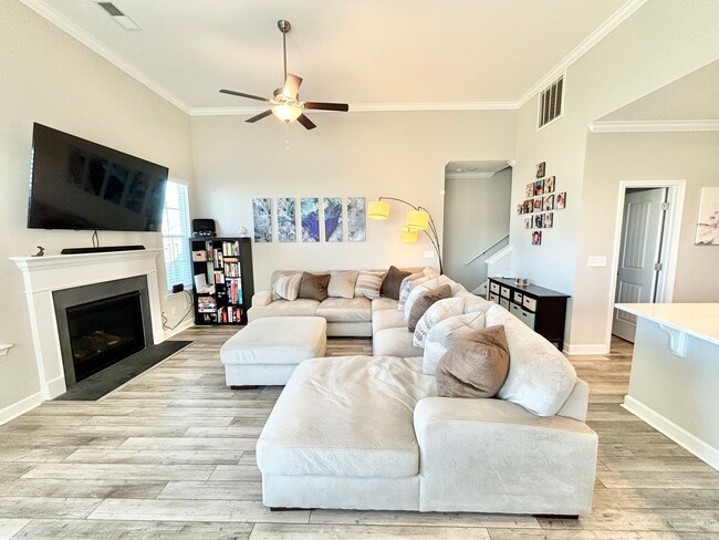Photo - Pristine 3BR/3BA Home with Community Pool & Fenced Yard in Northeast Columbia! Available June 12th!
