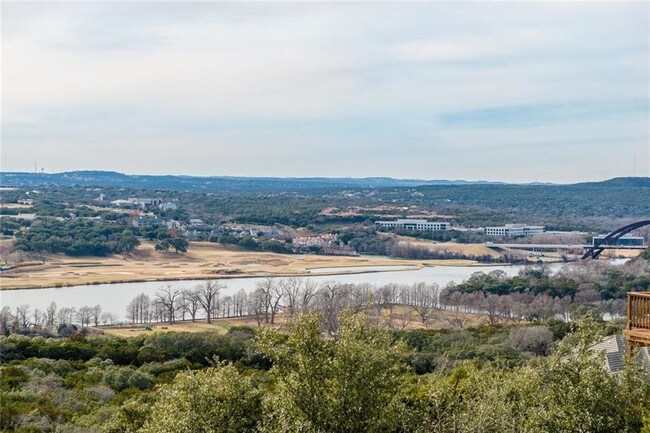 Photo - 4840 Twin Valley Dr