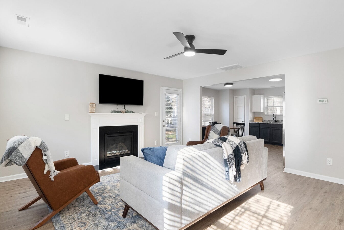 Photo - 1000 Lombar St