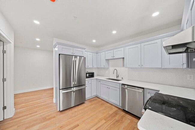 Photo - 417 Commercial St Unidad 1