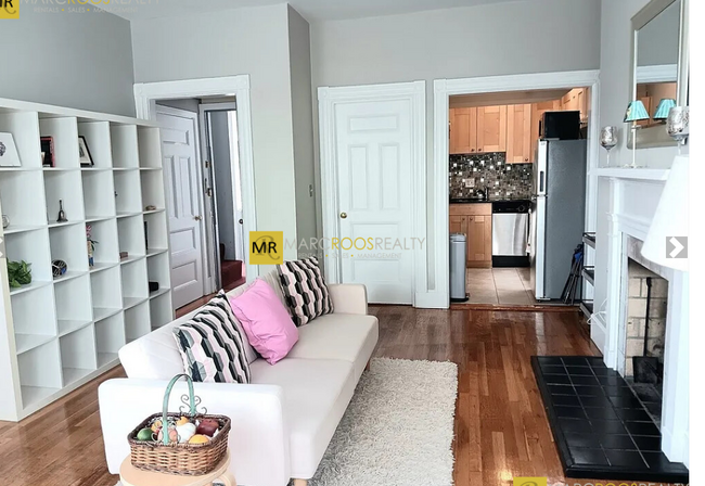 Building Photo - 869 Beacon St Rental