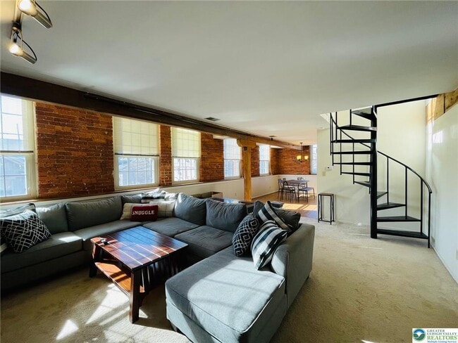 Photo - 101 W Race St Unit 201