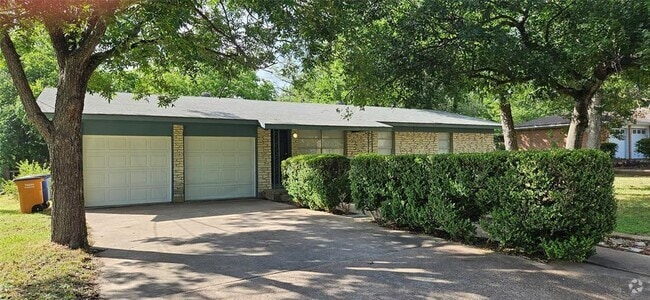 Building Photo - 11307 Hilltop St Rental