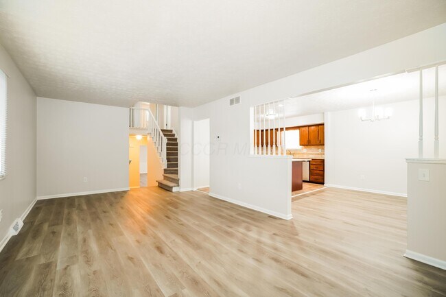 Photo - 1668 Kildare Pl