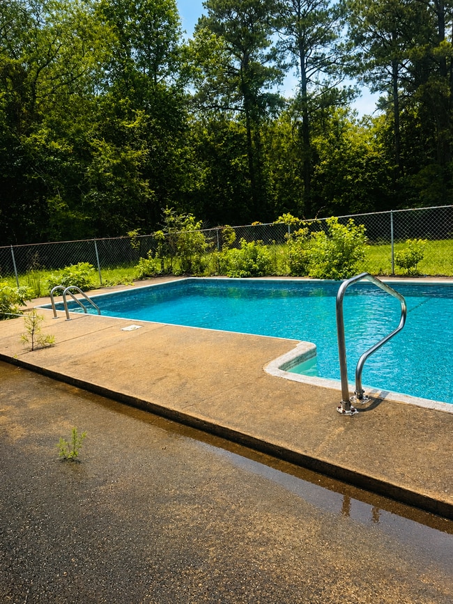 Photo - 213 Bobbie Drive