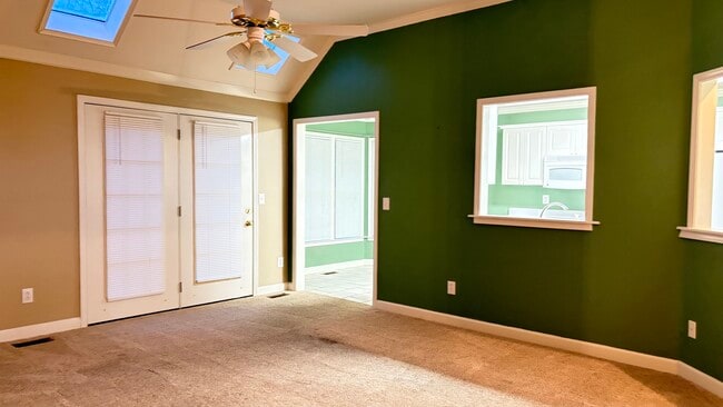 Photo - 11 Willow Tree Ct