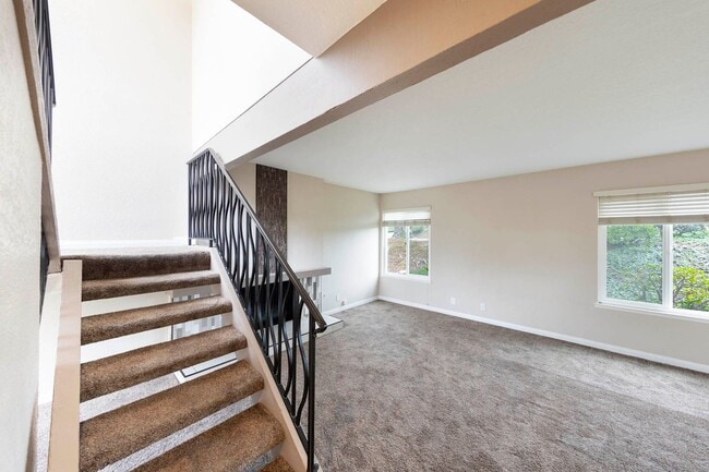 Photo - Fully renovated 2 bedroom 2 car garage Townhome