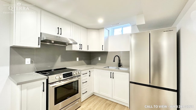 Photo - 1558 Somergrove Cres