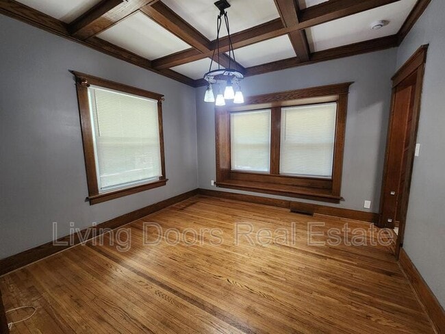 Photo - 1811 S 23rd St