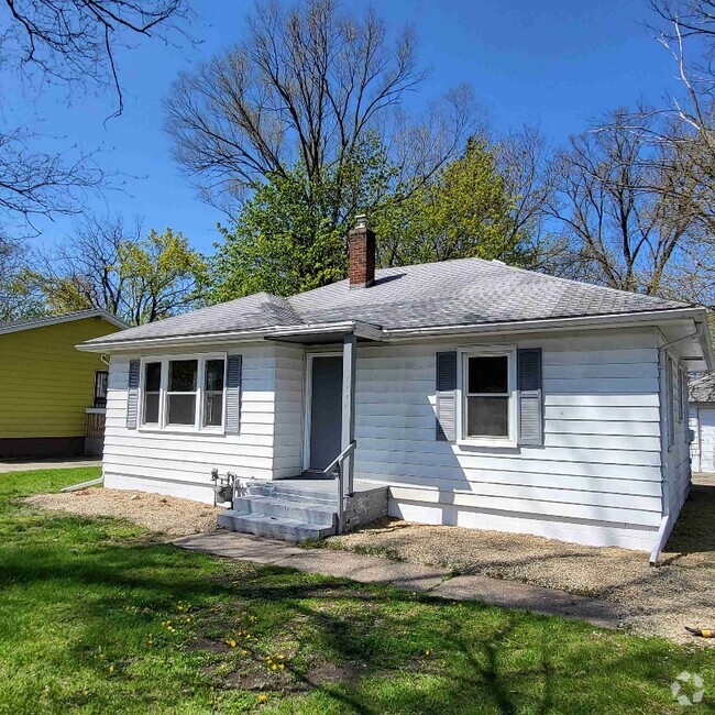 Building Photo - 1434 Monroe St Rental