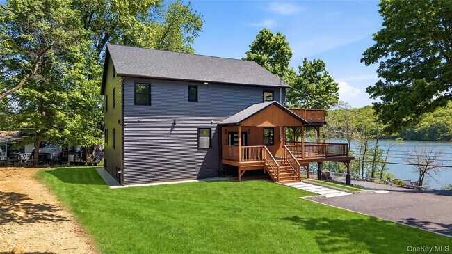 Photo - 548 Lakes Rd