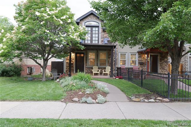 Photo - 571 S Clarkson St Townhome