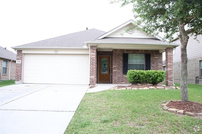 Building Photo - 2710 Sandberry Dr Rental