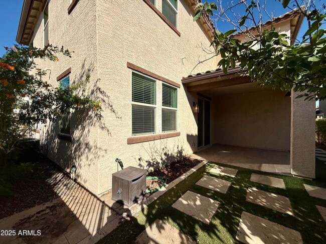 Photo - 16525 W Jenan Dr