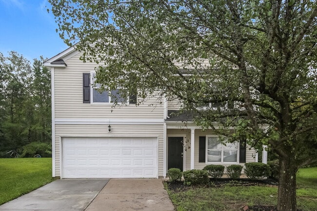 Building Photo - 1320 Bray Dr