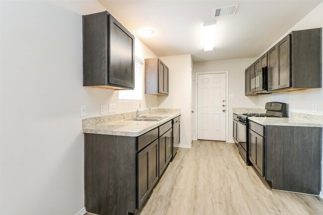 Photo - 2521 N Lina Ct