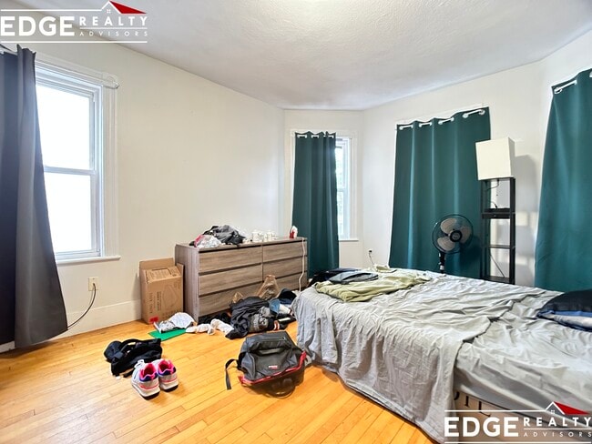 Photo - 157 Murdock St Unit 2