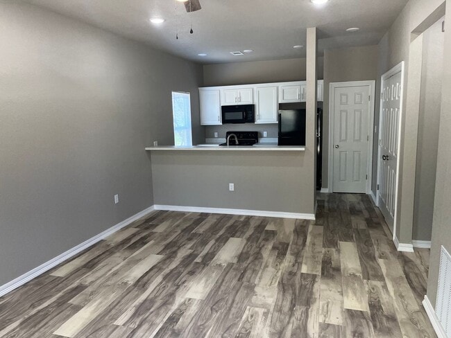 Photo - 3622 N 26th St Unit B