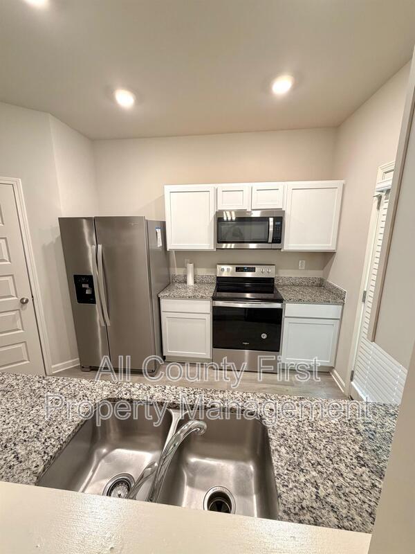 Photo - 1336 Rogers Landing