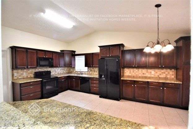 Photo - 15840 Bay Lakes Trail