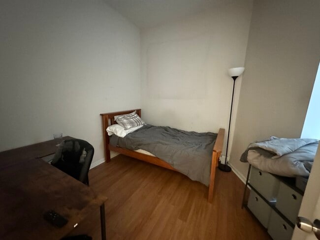 Photo - 96 Hammond St Unit 2