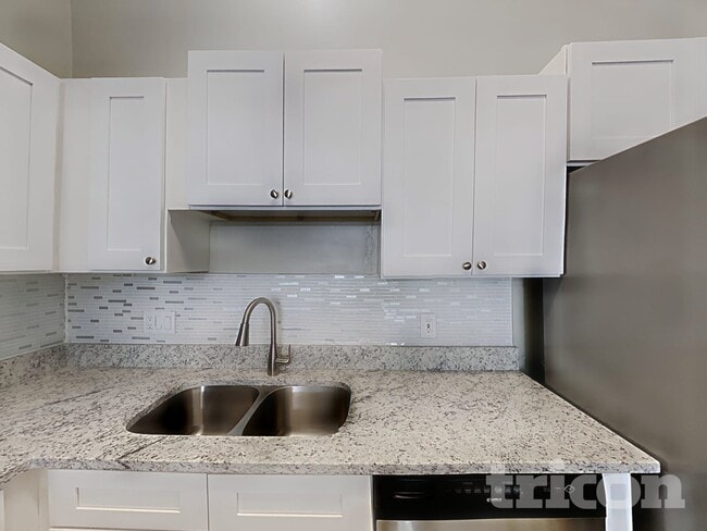 Photo - 12617 Parkbury Dr