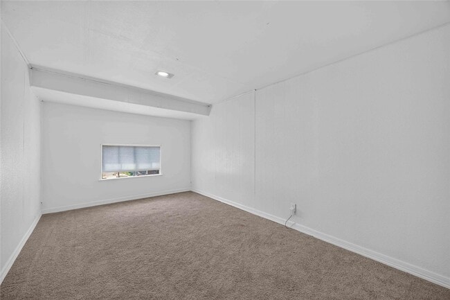 Photo - 6207 Heron Dr