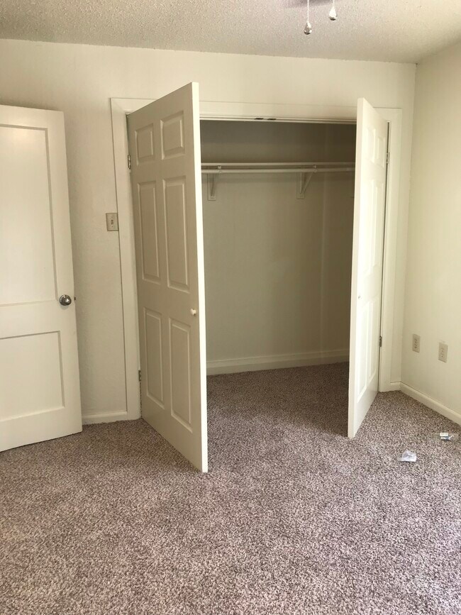 Photo - 2702 Cavitt Ave