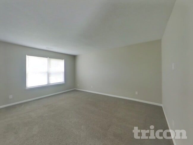 Photo - 1582 Tulip Ct