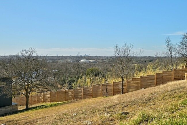 Photo - 5210 Rogers Ln