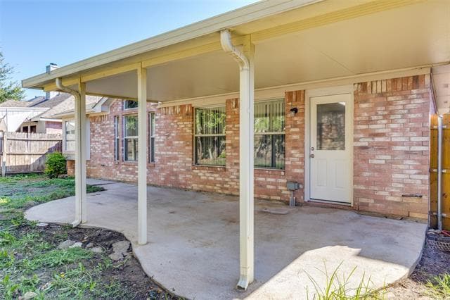 Photo - 6717 Braeview Dr