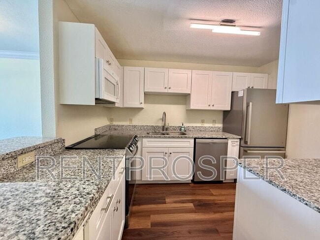Photo - 1100 Delaney Ave Unit F201