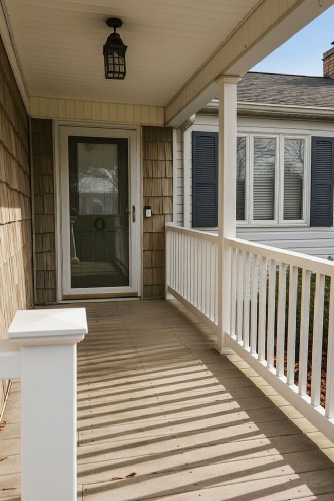 Photo - 2 Bedroom 2 Bath Home on Lake Delta For Rent!