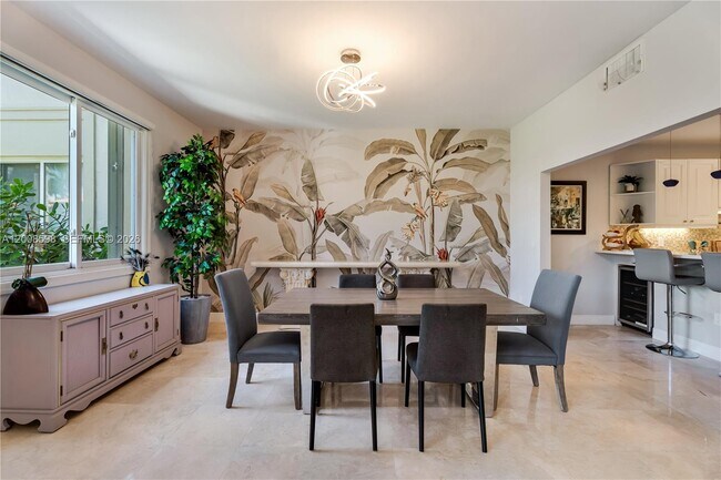 Photo - 13636 Deering Bay Dr