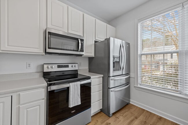 Photo - 8606 London Park Ct