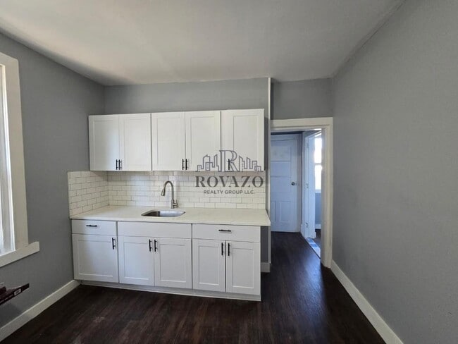 Photo - 231 Williamson Ave