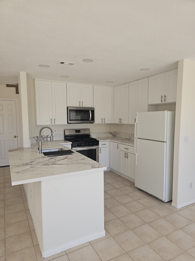 Photo - 150 Kachina Dr