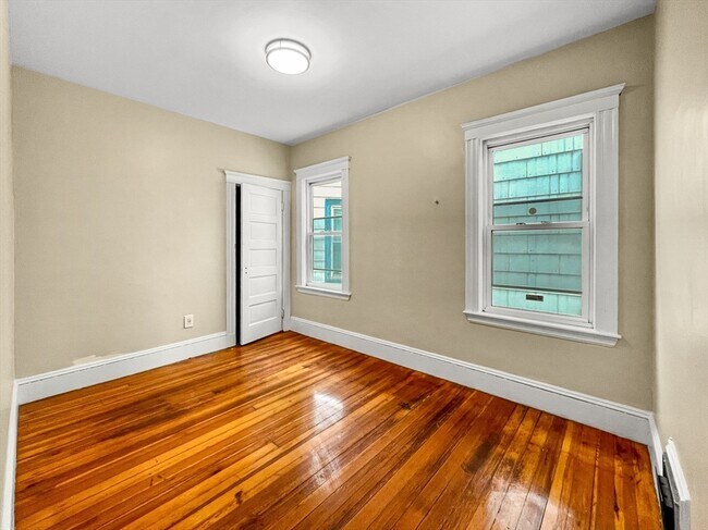 Photo - 56 Dorset St Unit 1