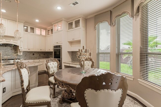 Building Photo - 20315 Knights Branch Dr Rental