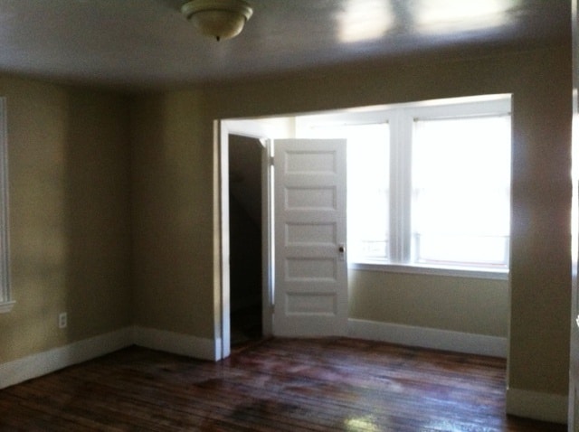 Photo - 11 Glade Ave