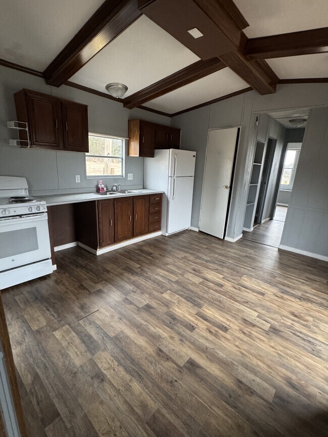 Photo - 1318 Joffre Ruckertown Rd