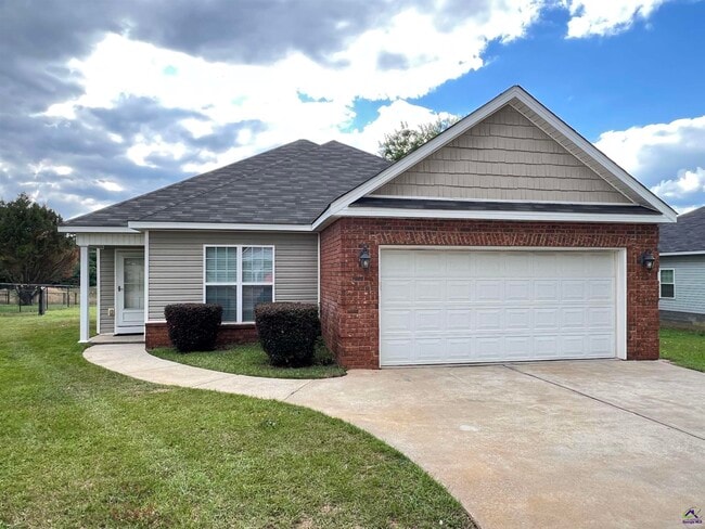 Photo - 114 Shasta Dr