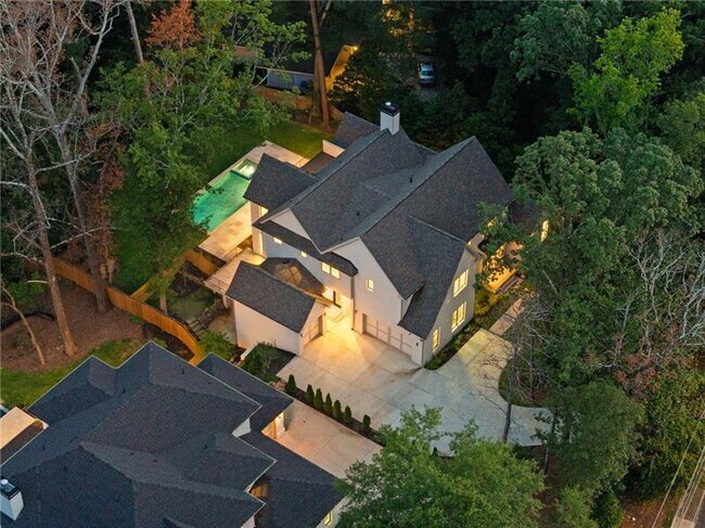 Photo - 1074 Moores Mill Rd NW