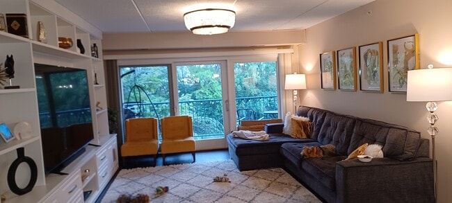 Photo - 1111 Burlington Ave Unit 215