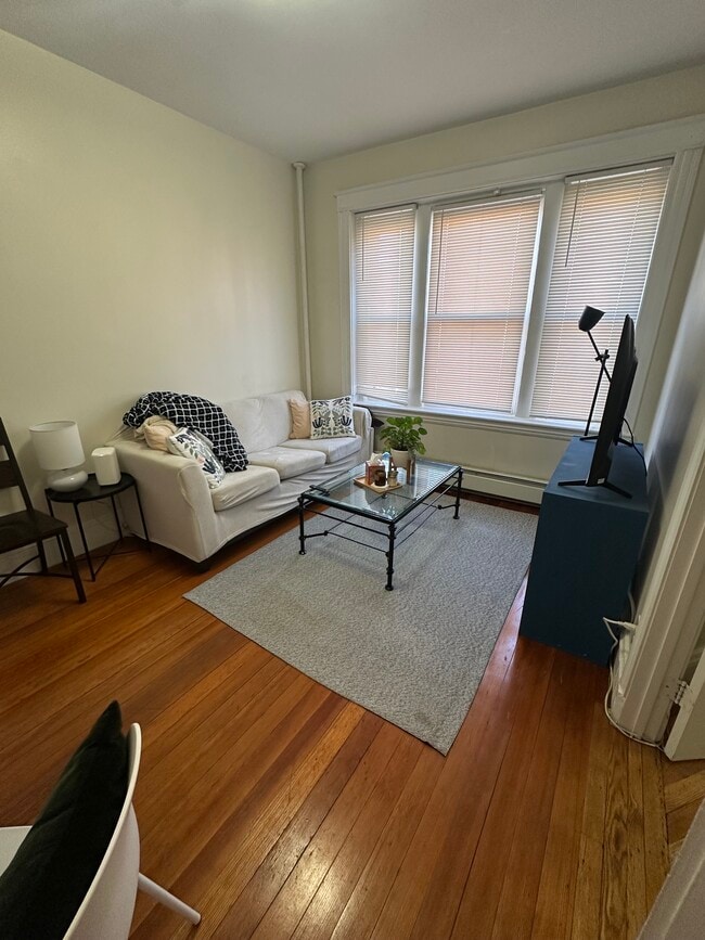 Photo - 165 Winthrop Rd