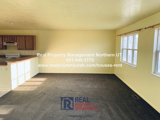 Photo - 1 Bedroom 1 Bath Upstairs Unit Available in Plain City