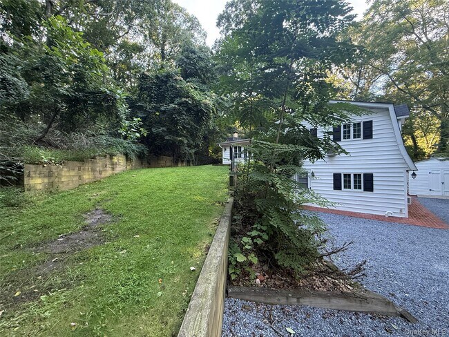 Photo - 70 Rinaldo Rd